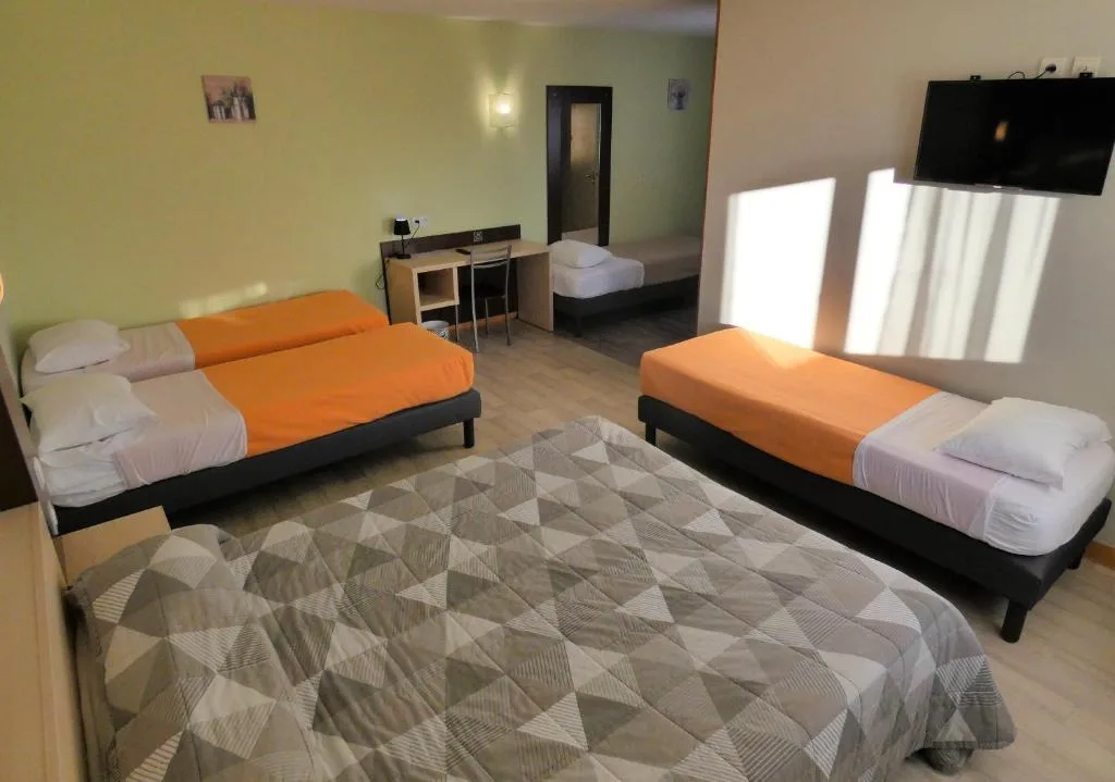 Chambre hôtel Cit'Hotel Azur St Junien